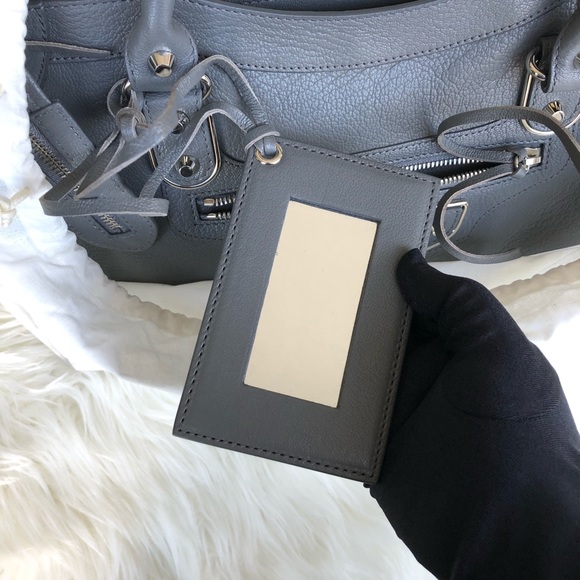 Balenciaga Metallic Edge City - Picture 7 of 8